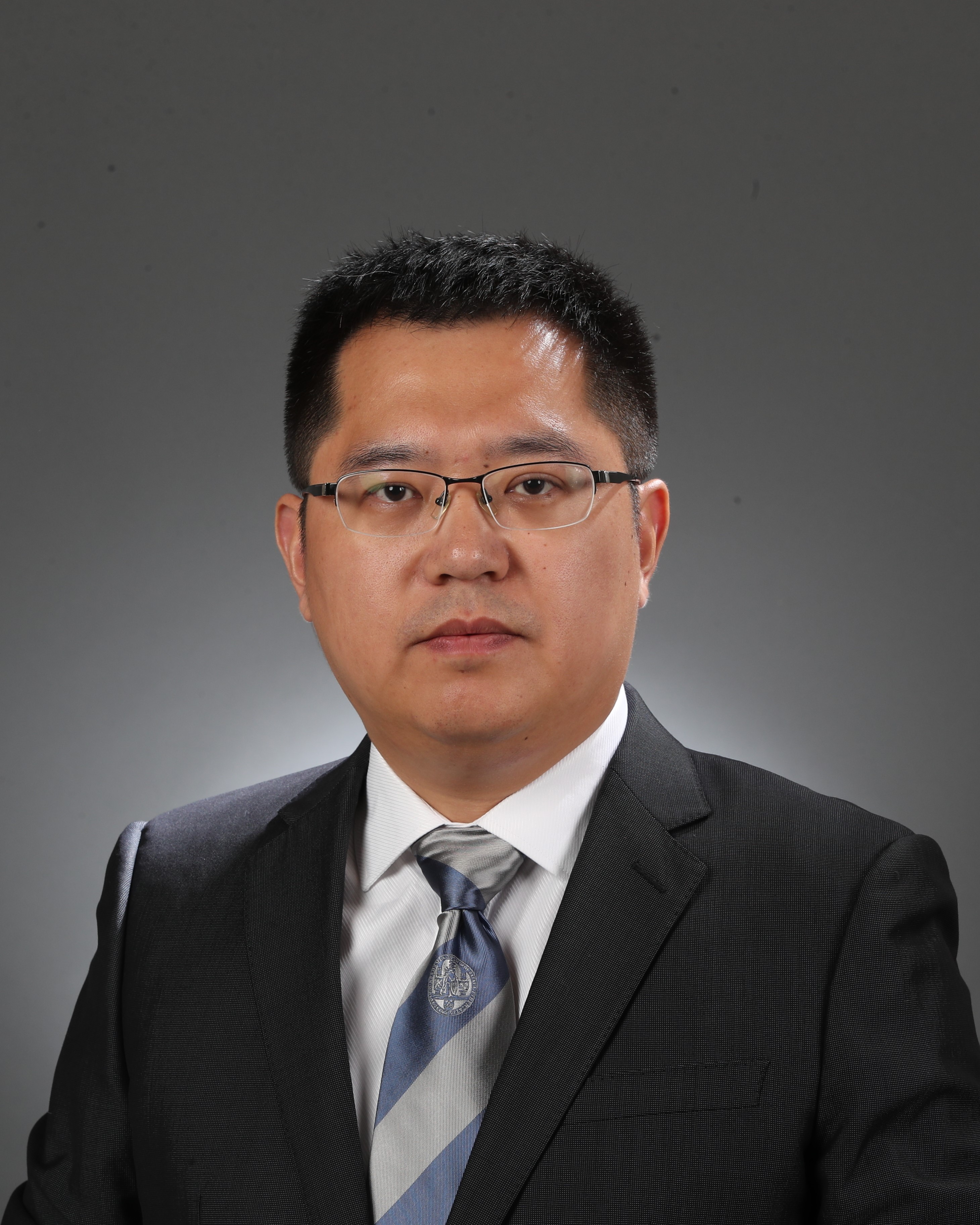 万搏官方注册创新论坛第一千二百二十六讲暨120周年校庆年系列活动：三个罂粟属物种染色体级基因组揭示BIA通路补丁式跳跃演化机制