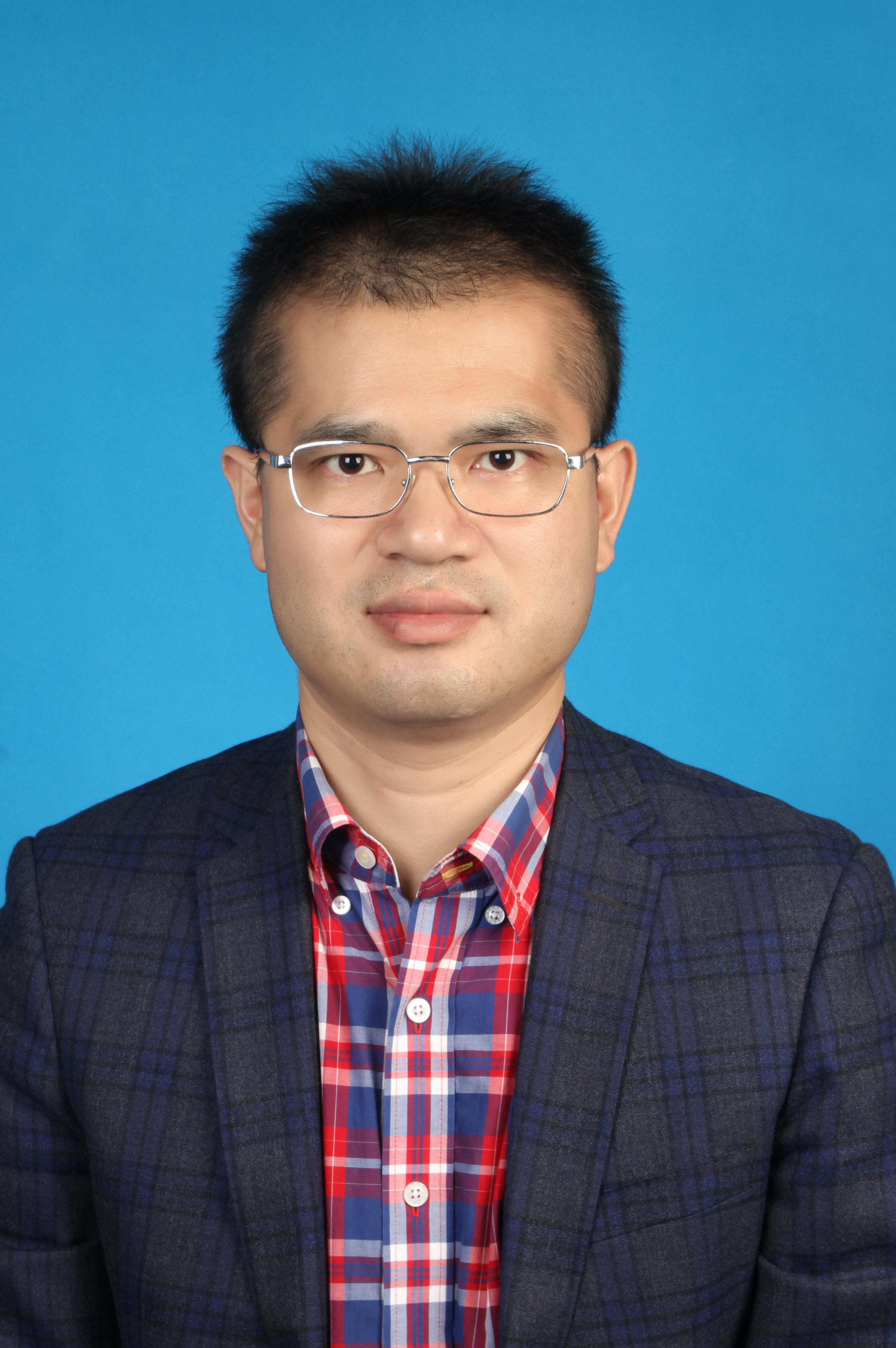 万搏官方注册创新论坛第一千一百三十五讲：分布式机器学习网